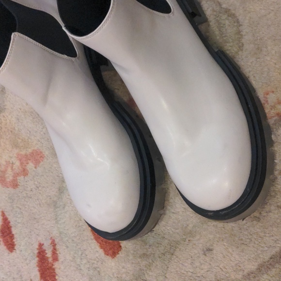 H&M Chelsea Boot - Picture 7 of 16